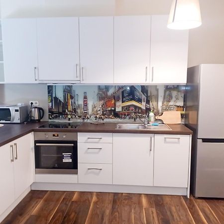 Apartamenty Triton Park Varsovia Exterior foto