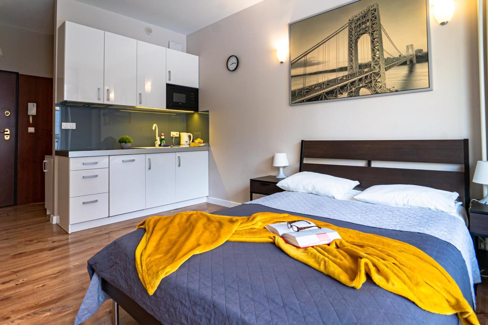 Apartamenty Triton Park Varsovia Exterior foto